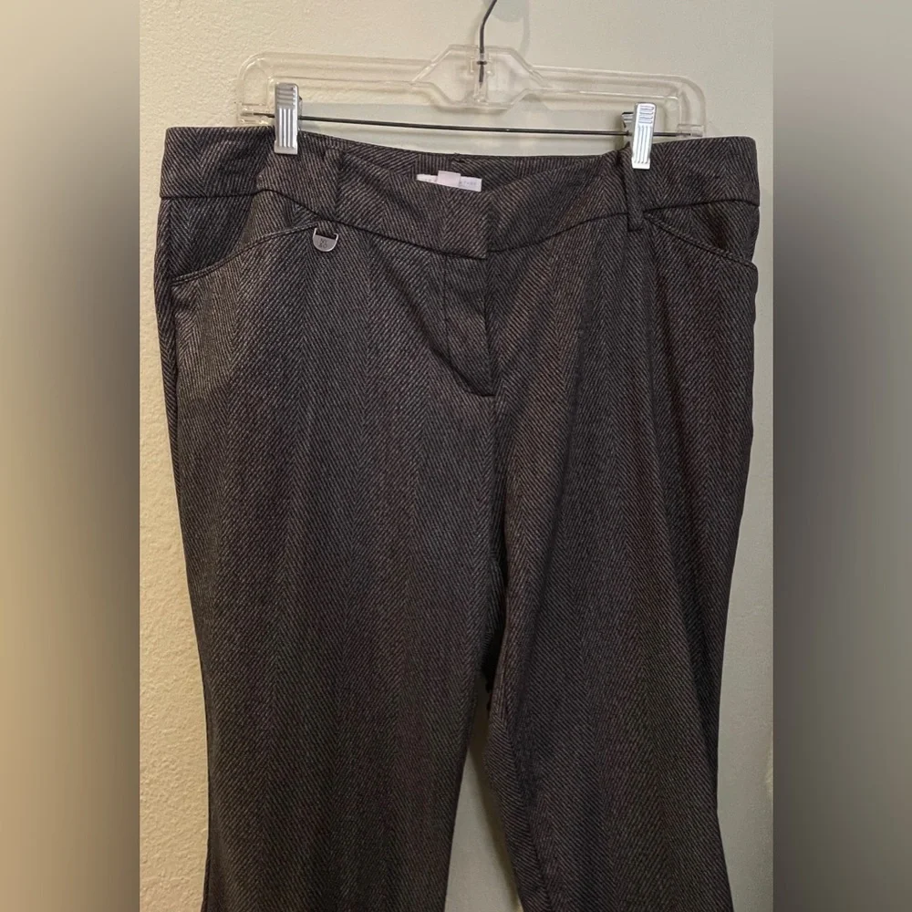 New York and Company Black and Gray Wide Leg Pants - Picture 1 of 15